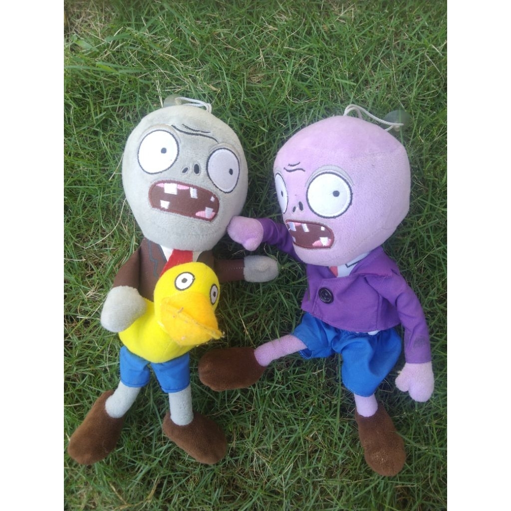 boneka zombie sepaket