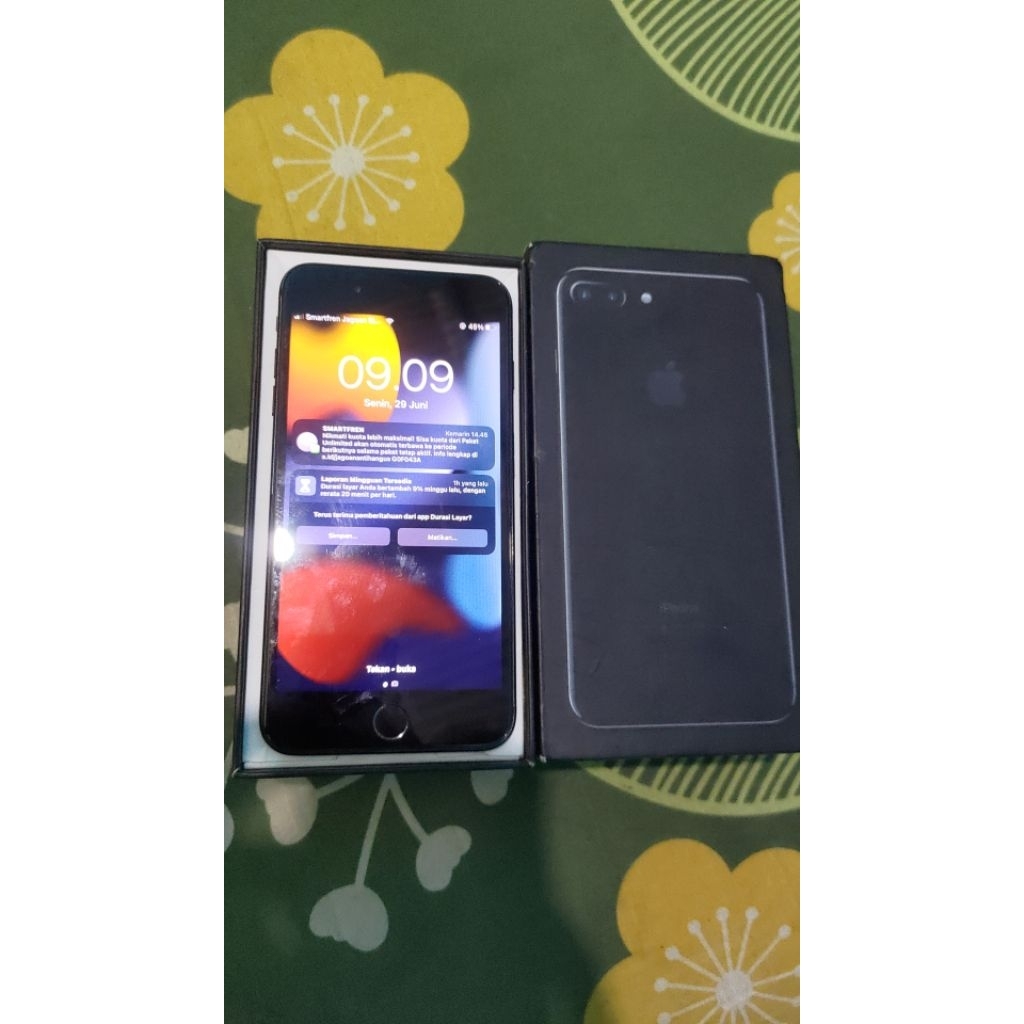 iPhone 7plus 128 Smartfren only
