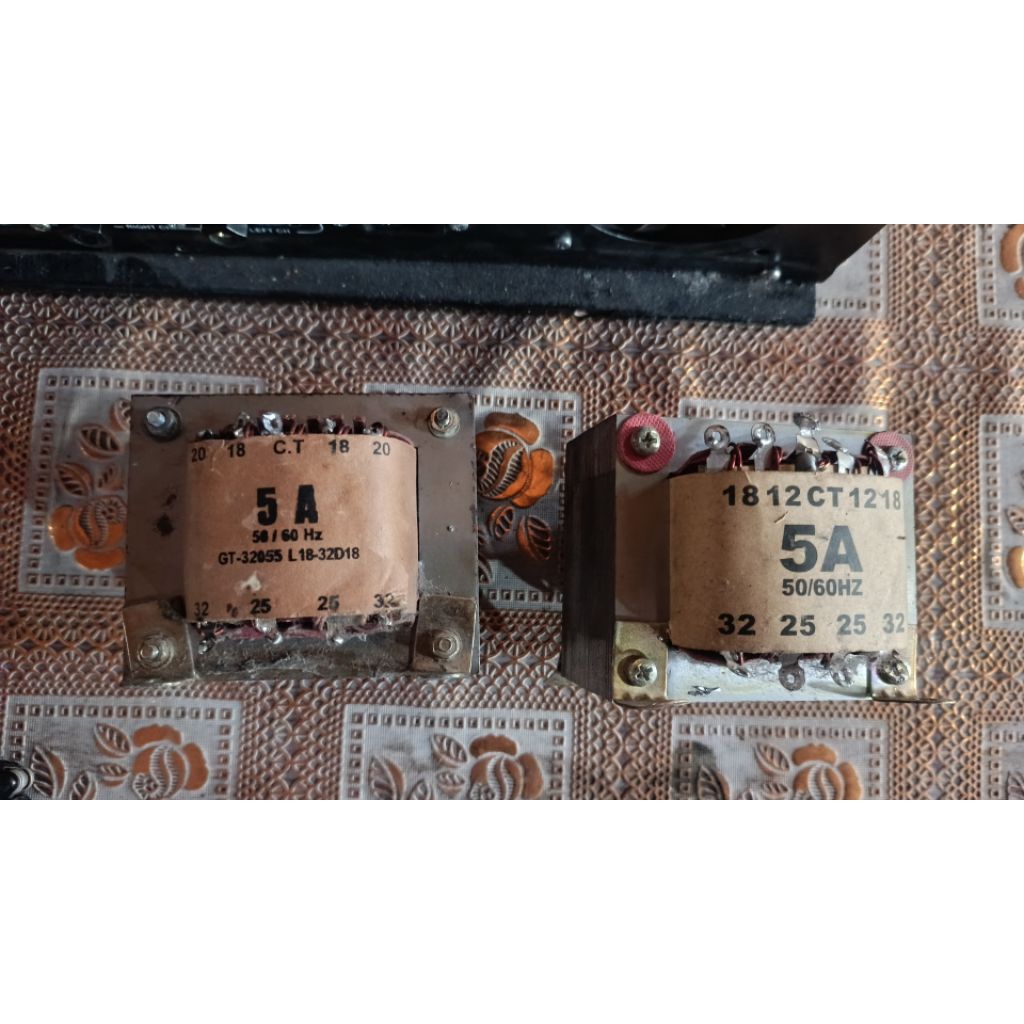 TRAVO BESAR 5A CT 32