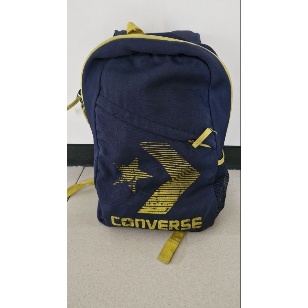 Sketcher Converse Adidas PullBear Backpack Tas Gendong