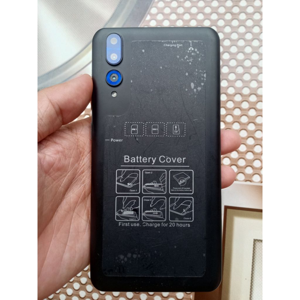 Hp Cina p20 pro minus tidak ada batre