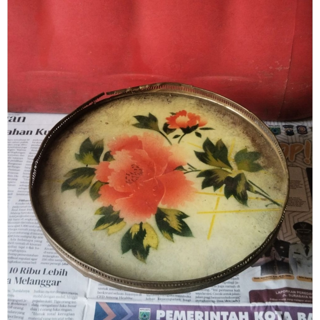 nampan kuningan alas kaca jadul vintage pajangan meja