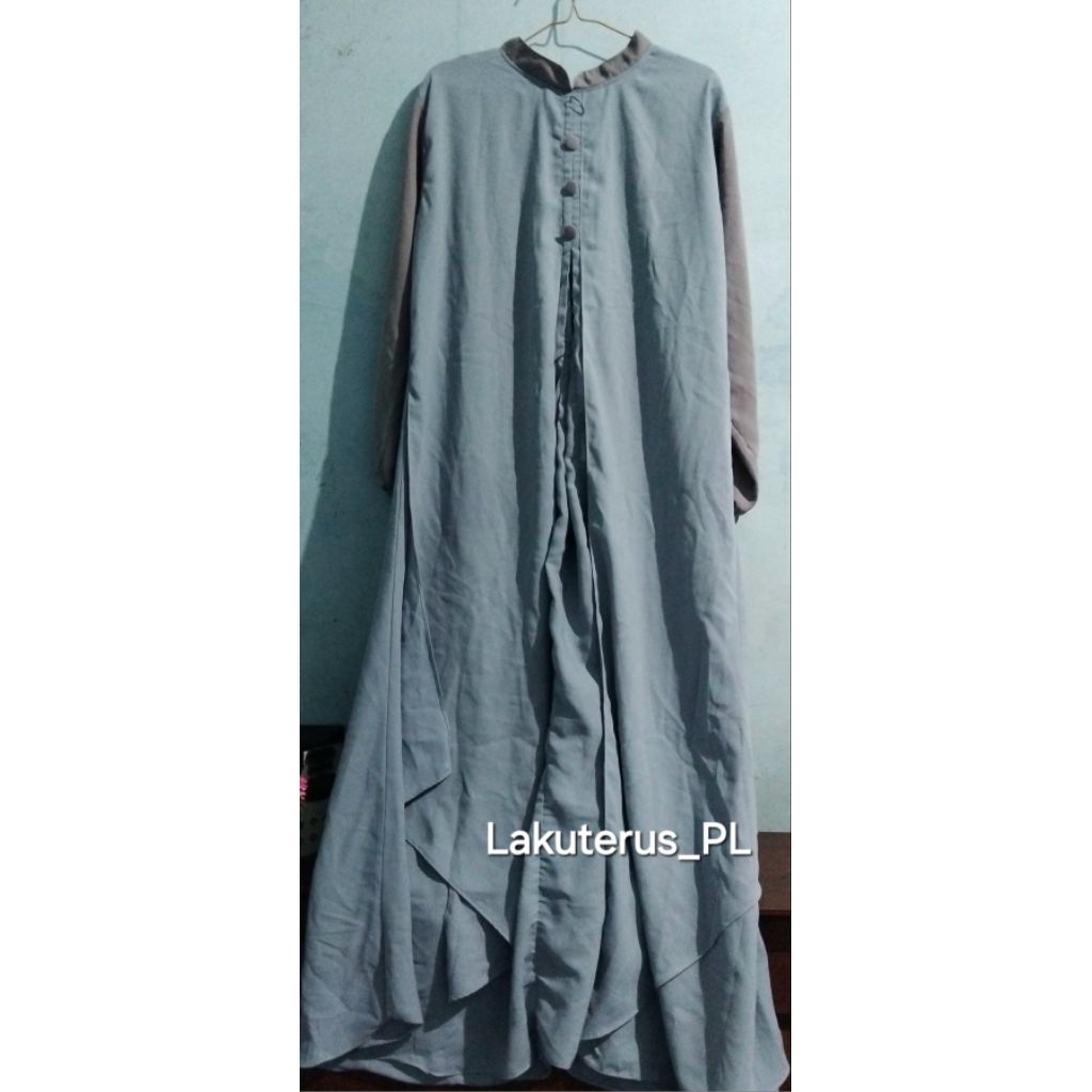 Gamis biru muda