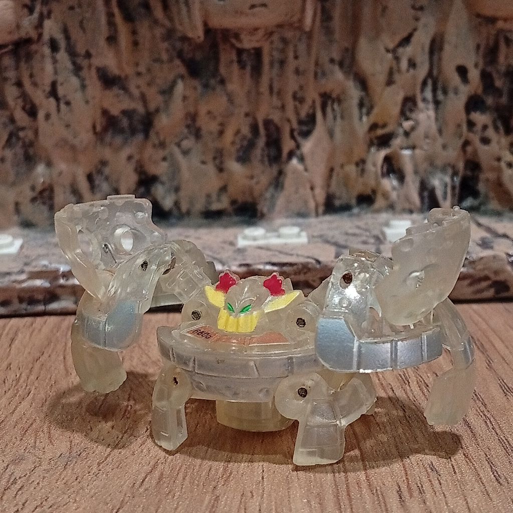 Bakugan Thunder Wilda Translucent