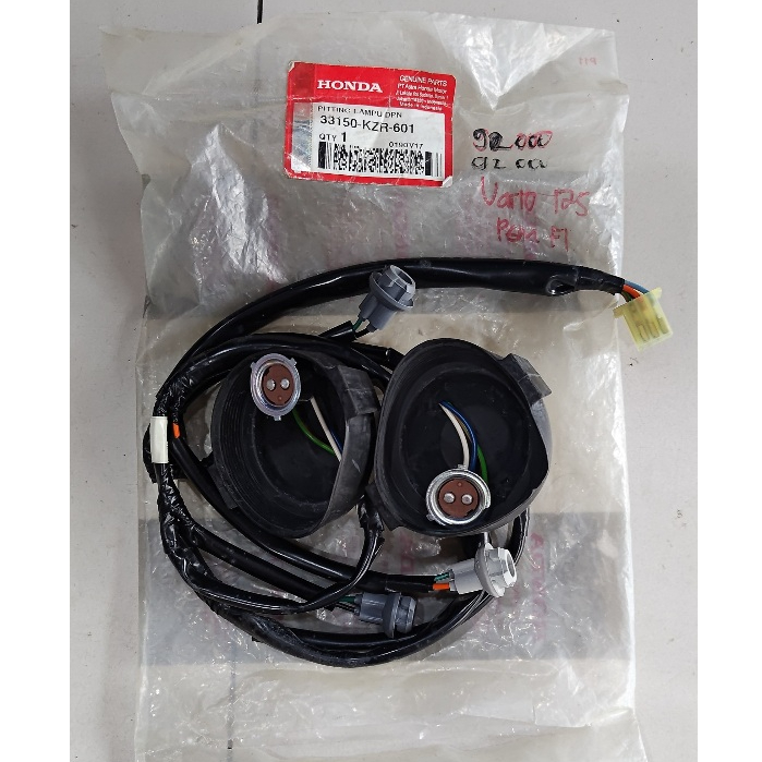 fitting lampu vario 125 pgmfi ori