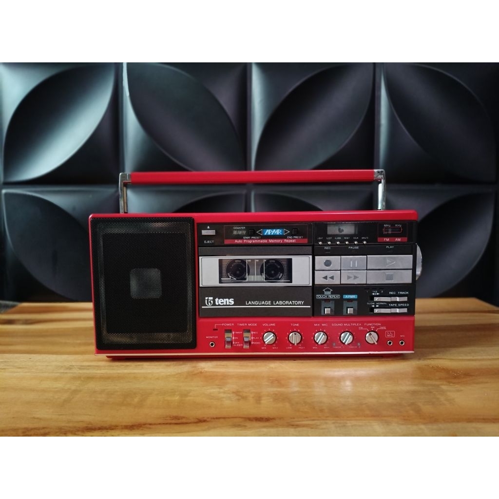Compo Tens LT-200N Cassette Radio Portable