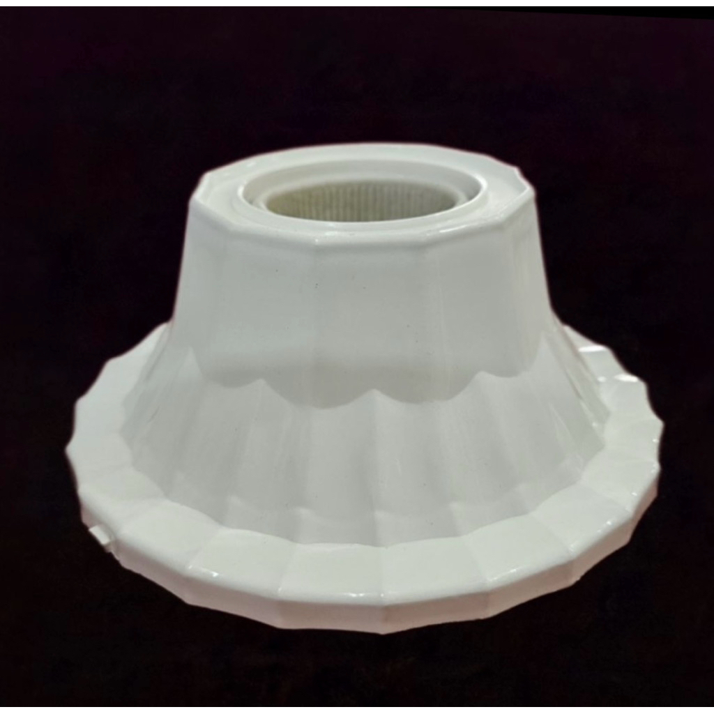 Fiting Plafon Fiting Datar Fiting Lampu E27 Keramik HW 818