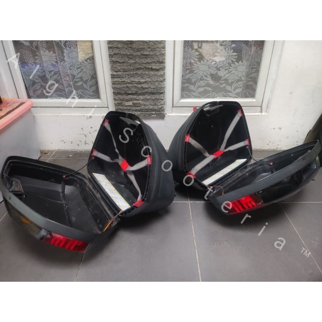 SideBox motor GIVI V35