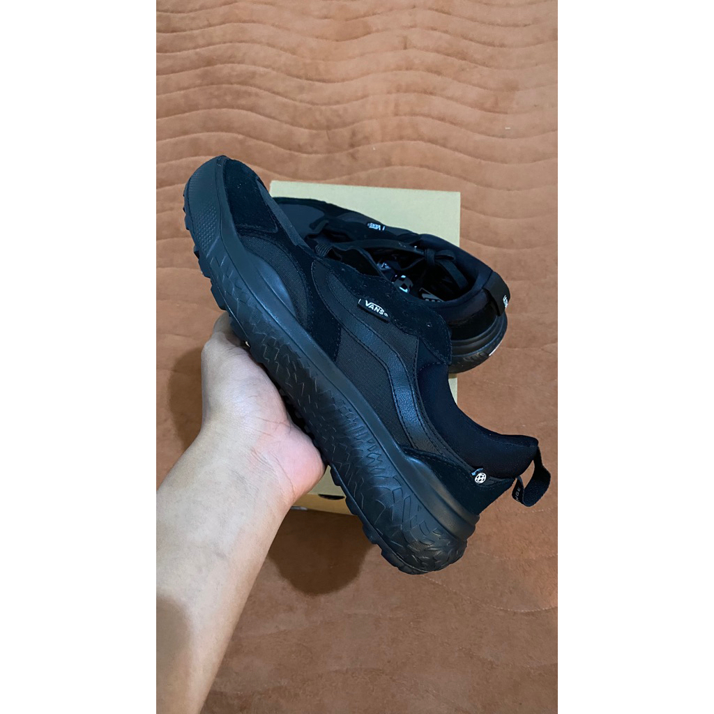 vans ultrarange v3
