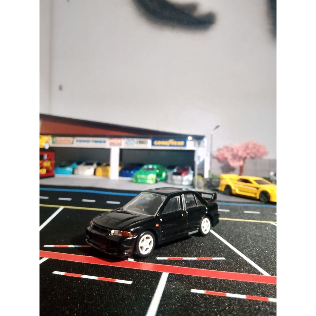 Tomica Lancer Evo 3