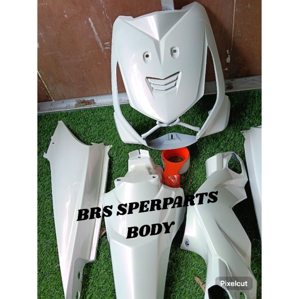 cover full body halus Honda beat karbu 2008/2012 warna putih lembayung merah