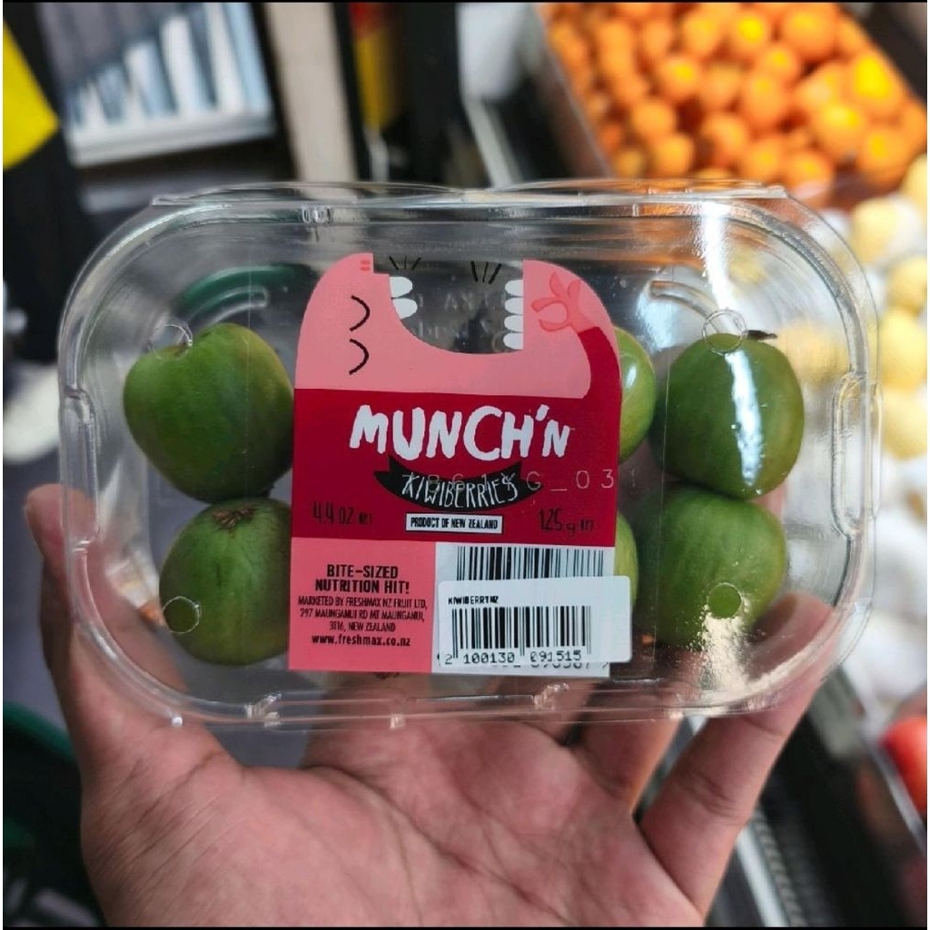 buah kiwi berries hijau super fresh kiwi berries import new zealand 125 gram