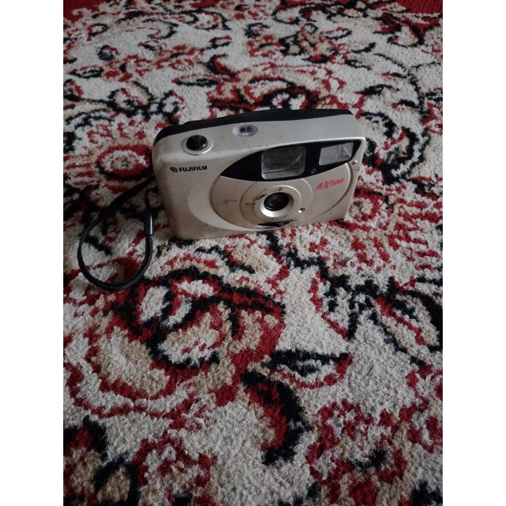 Kamera Analog Fujifilm Axion