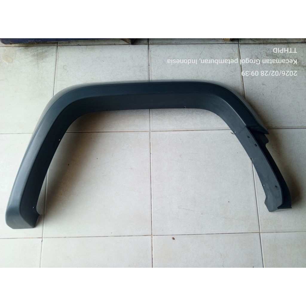 Over Fender Daihatsu Taft Independent Feroza Independen Original Kiri Belakang ( Kiri / Penumpang)