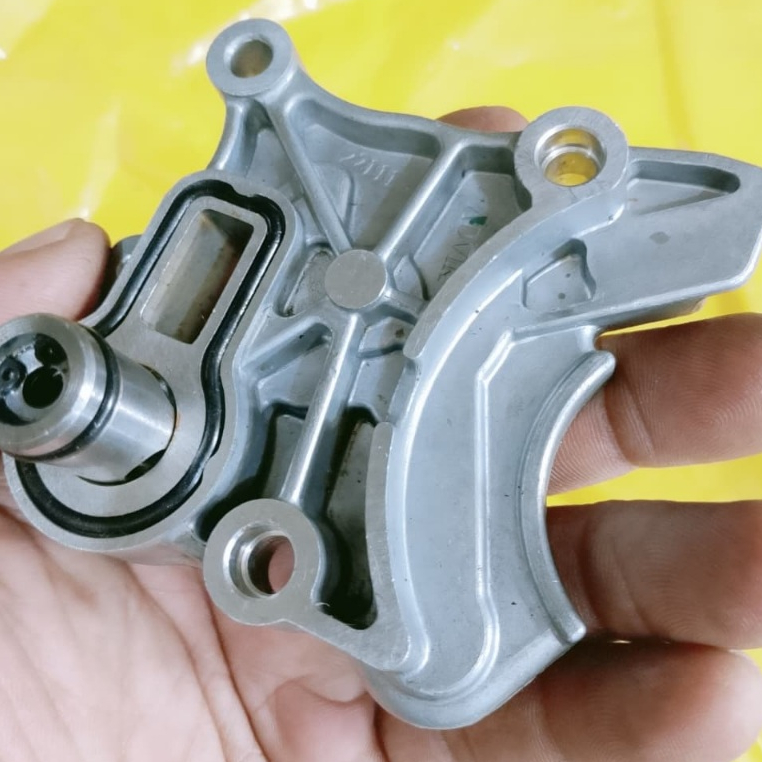 COVER TUTUP POMPA OLI WATERPUMP HONDA CBR 150R/CBR 250R