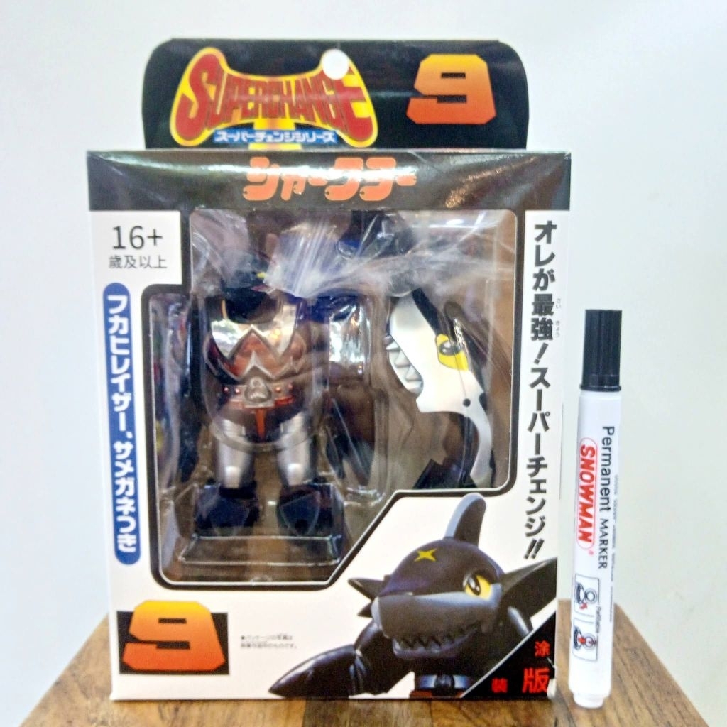 Mainan action figure B-robot kabutaku super change series 9 sharker B-robo kabutack tinggi sekitar 6