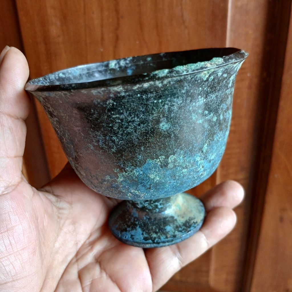 Koleksi Temuan Galian Tanah Cawan Perunggu KUNO