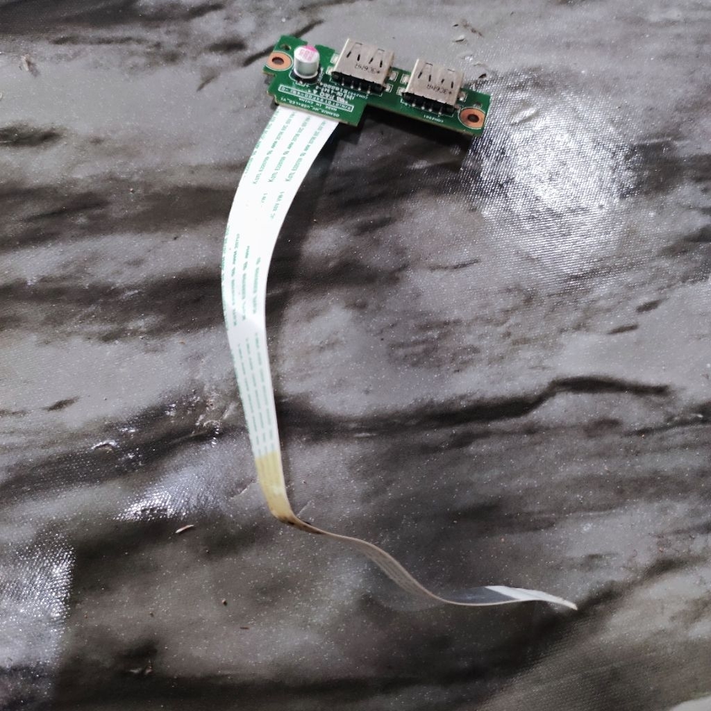 PORT USB port usb Original laptop hp 14-D