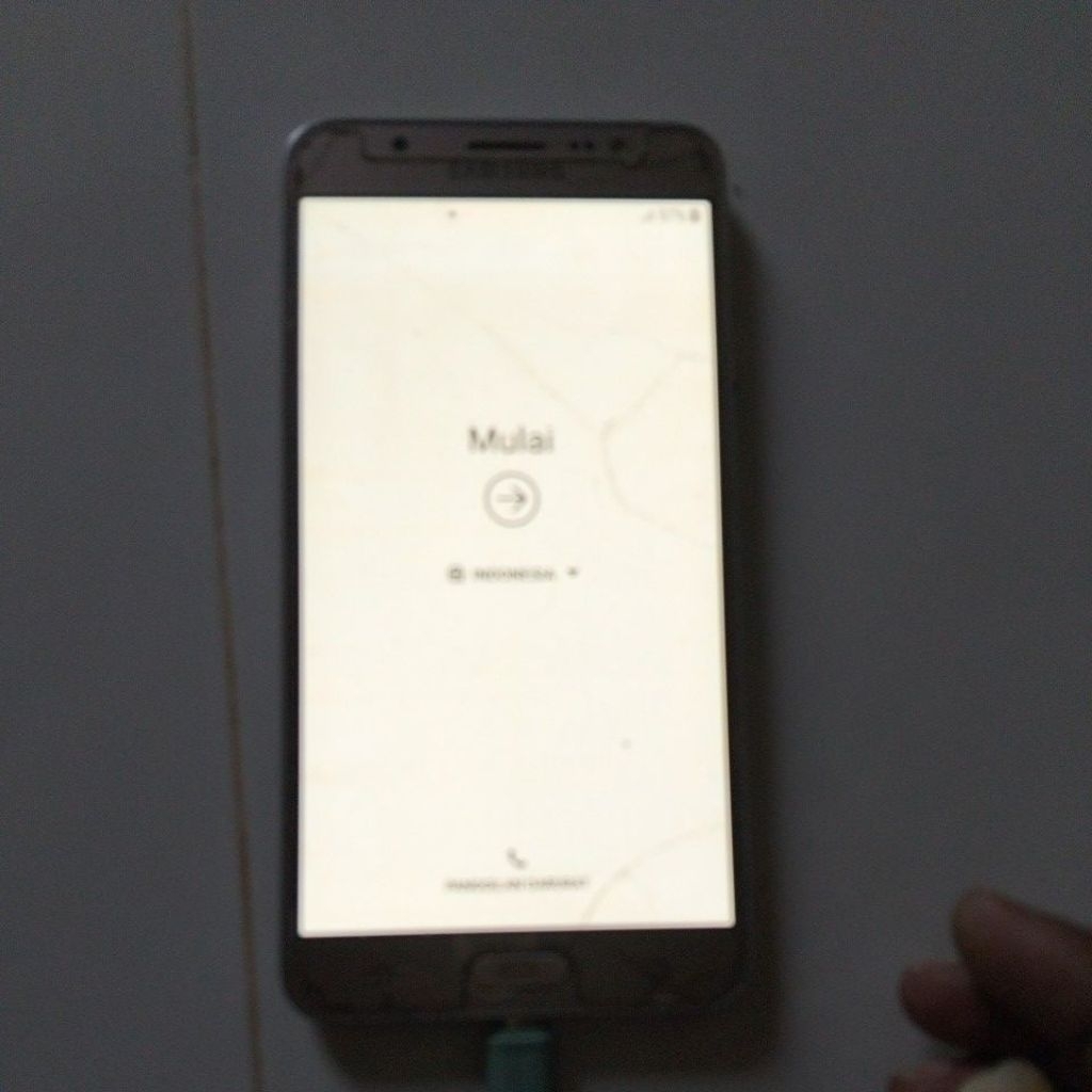 hp Samsung j7 2016 minus mt akun bekas 3jari atau di reset