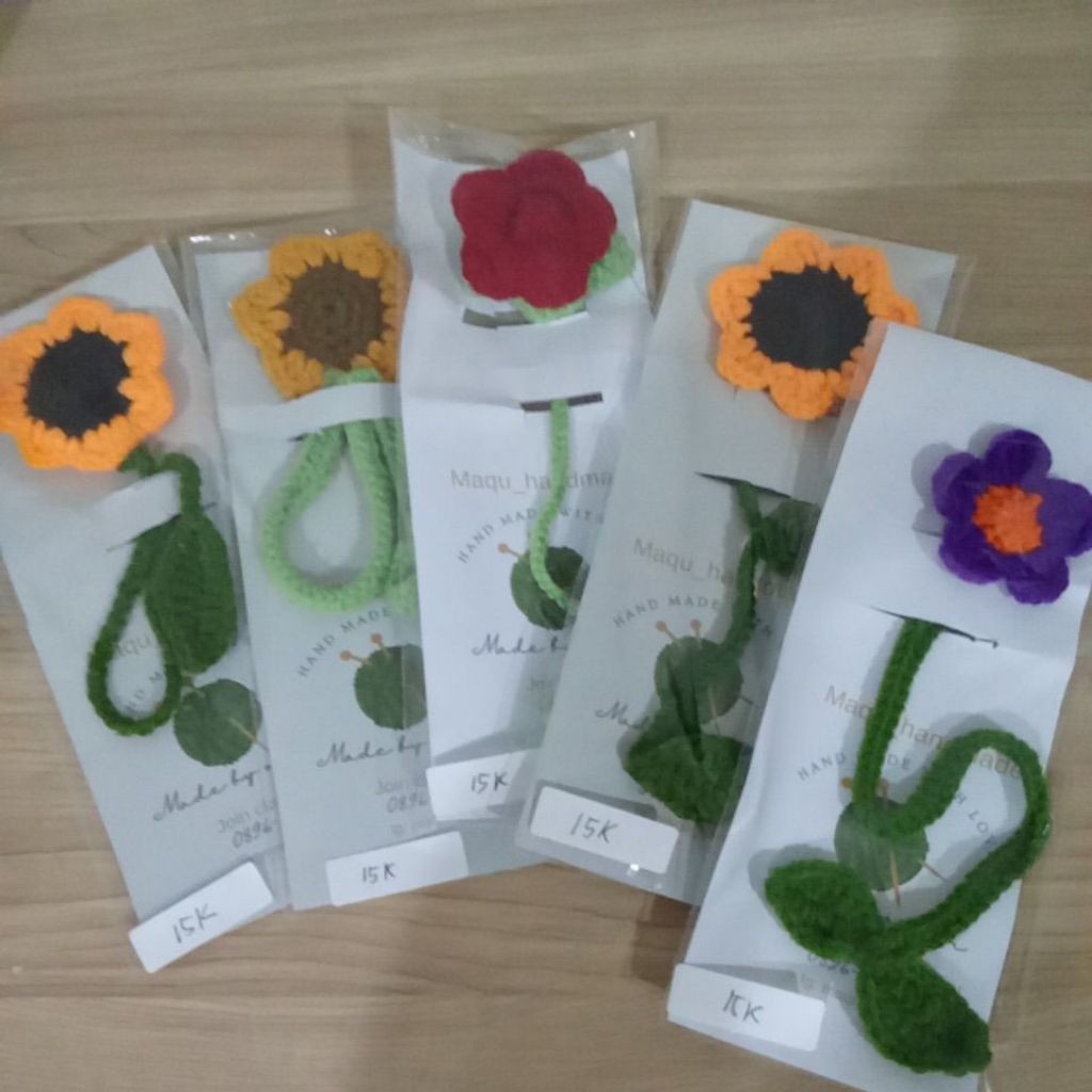 pembatas buku crochet