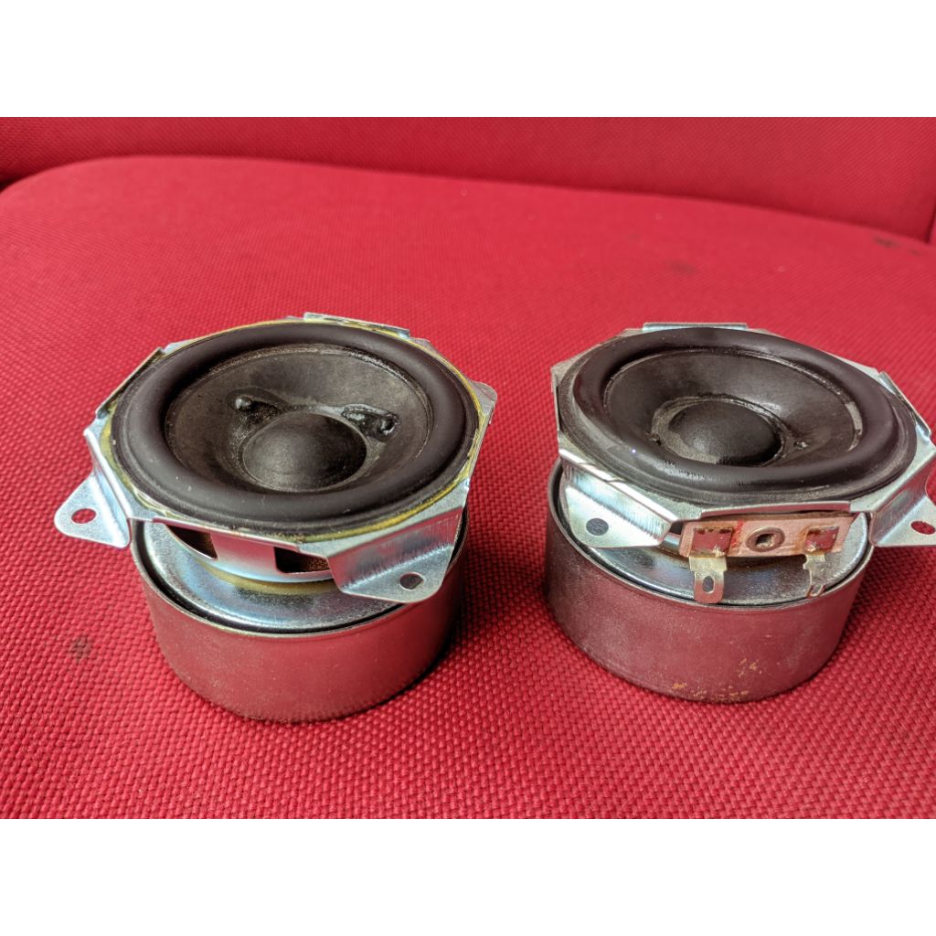 speaker sub LG 2,5inch magnet jumbo