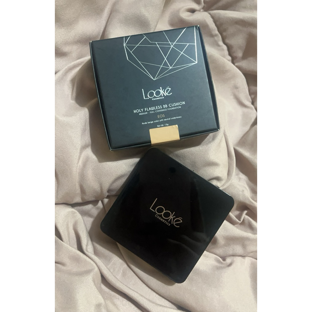 PL Looke Holy Cushion Looke Eos Preloved