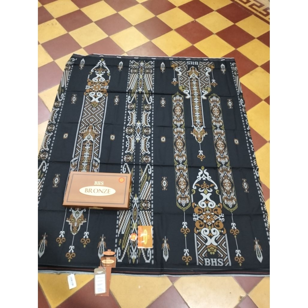 sarung bronze batik bhs/infinity