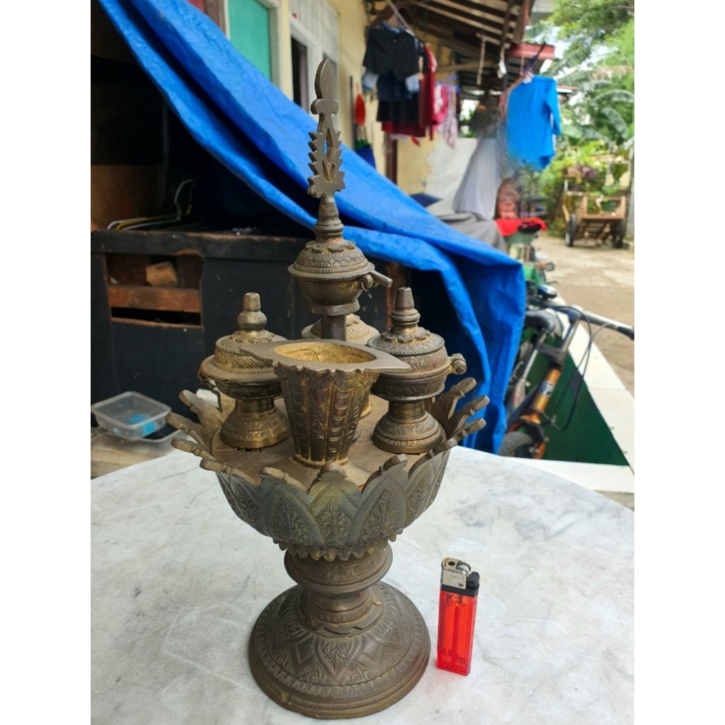 pajangan antik tempat sirih
