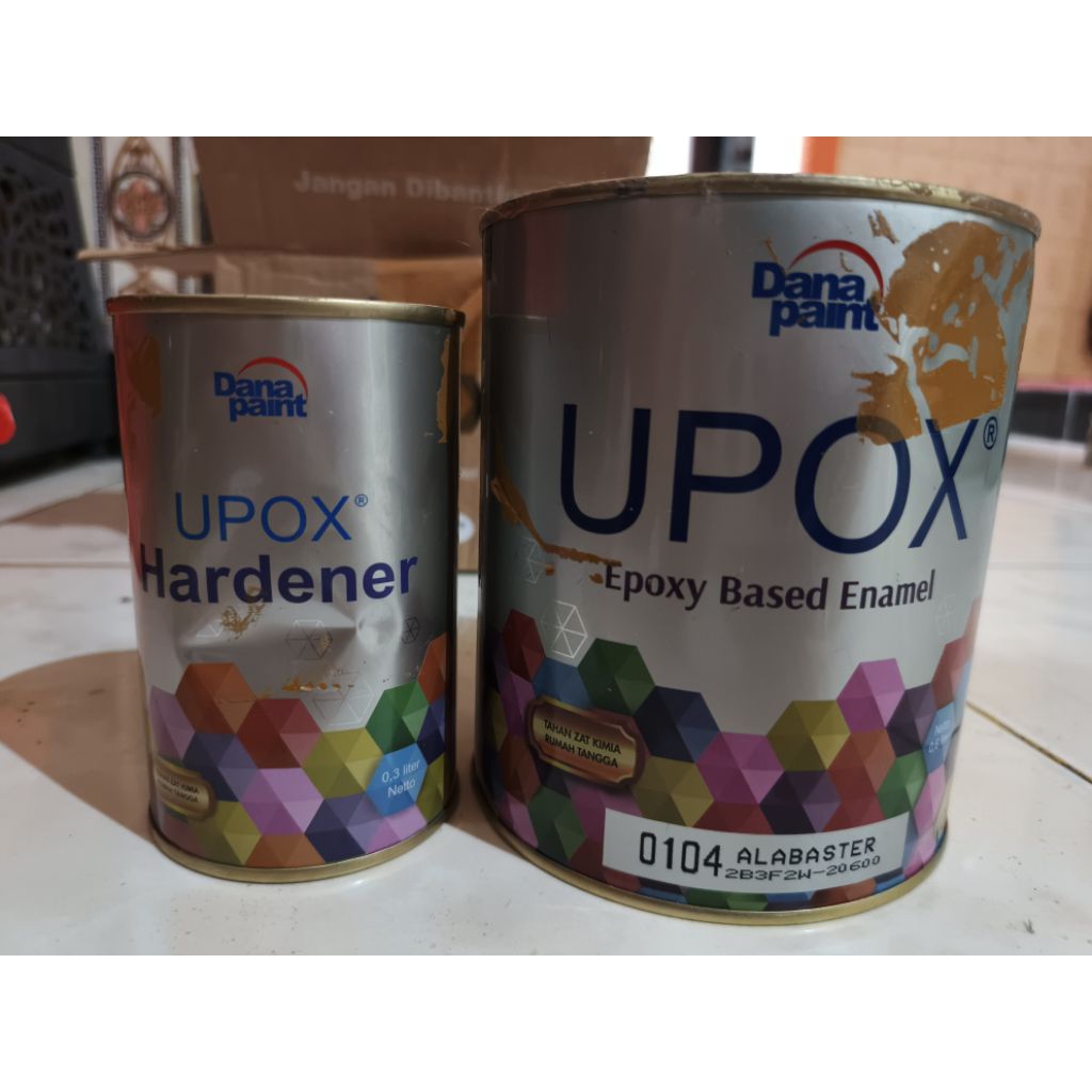 Cat Upox Alabaster Dana Paint