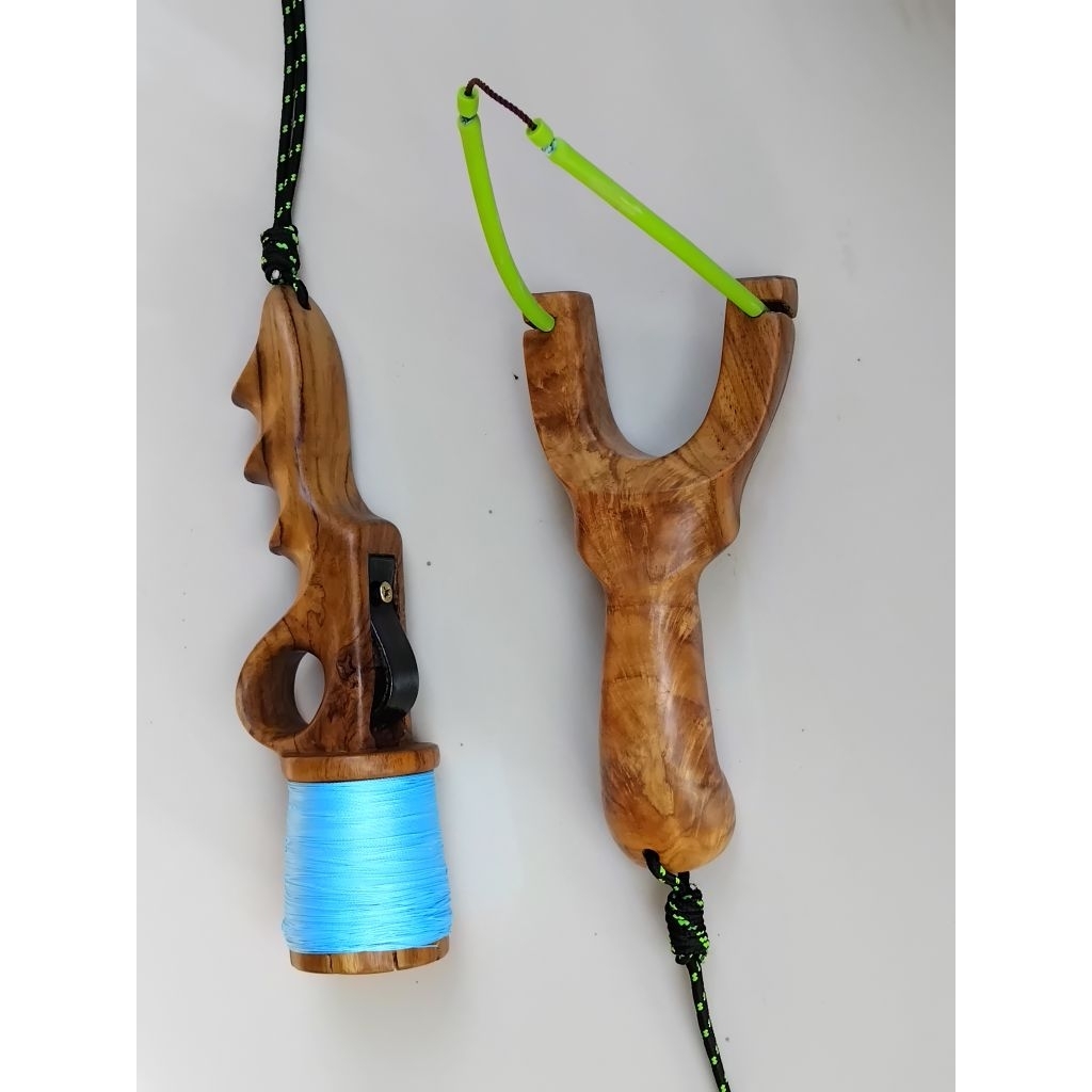 satu set ketapel kayu TTF