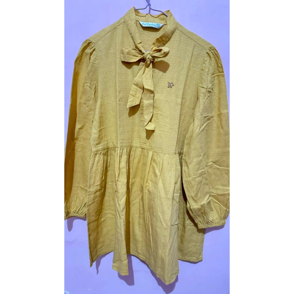 PRELOVED LIKE NEW Blouse Kuning Wanita by Brand Exit Busui Friendly