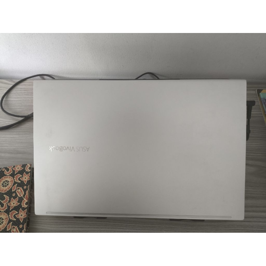 Asus VivoBook Ultra 15 (K513EA) second