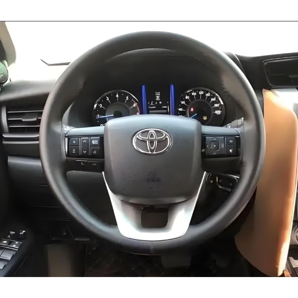 Stir Toyota Fortuner lingkar stir Fortuner motif carbon