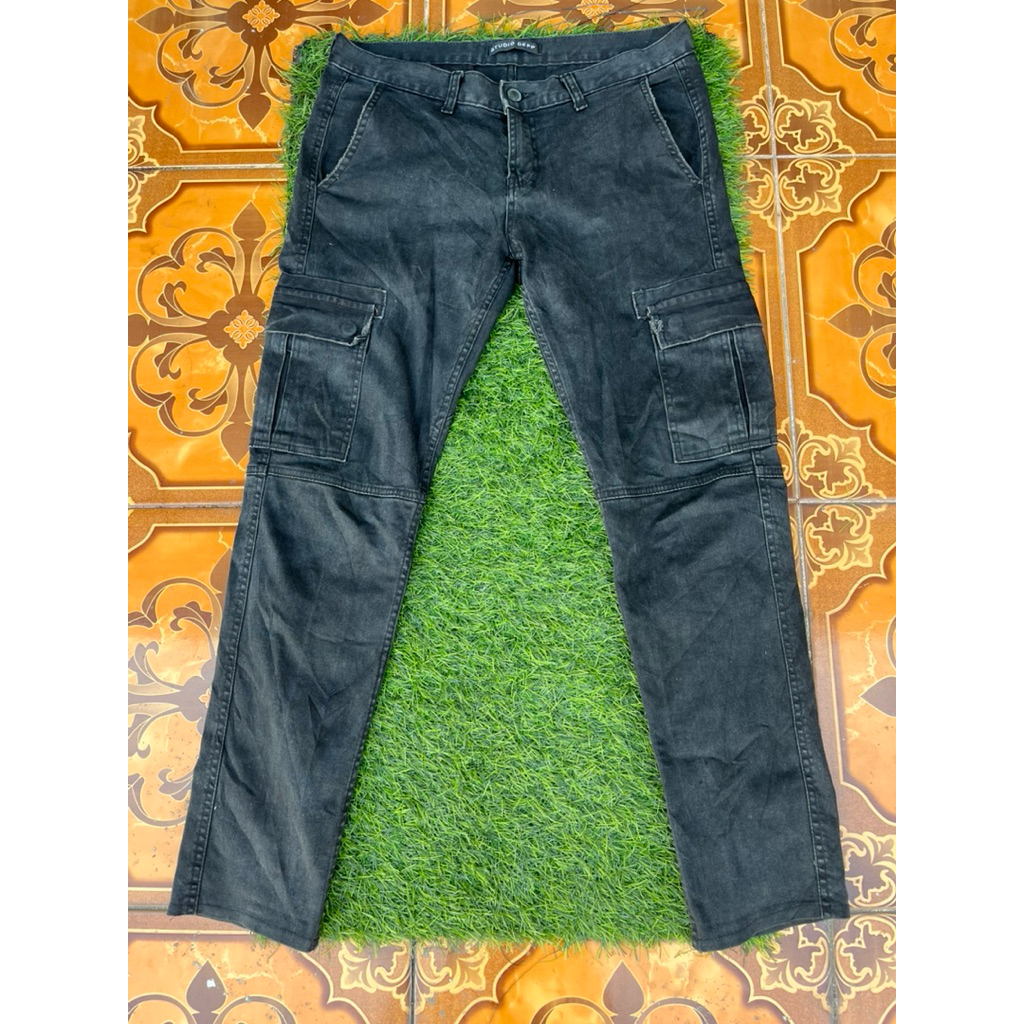 Studio depp cargo black wash bekas original