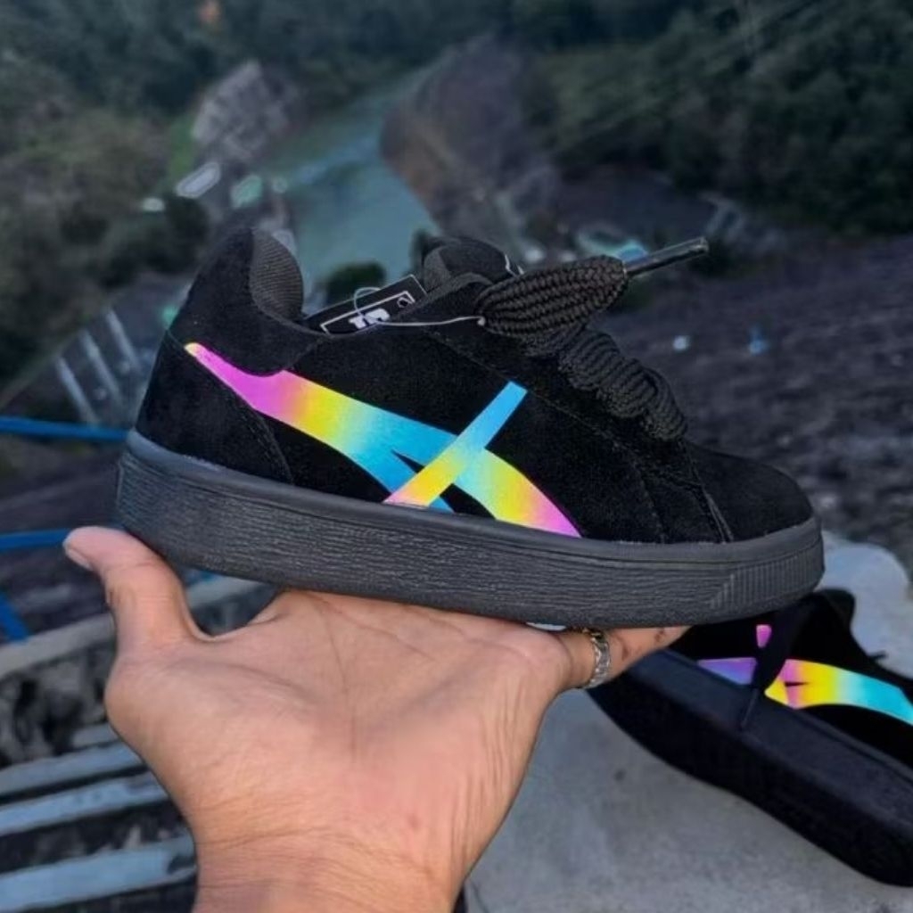 sepatu sneakers running anak dewasa sekolah SD SMP SMA kuliah laki-laki pria perempuan/Casual Sneake