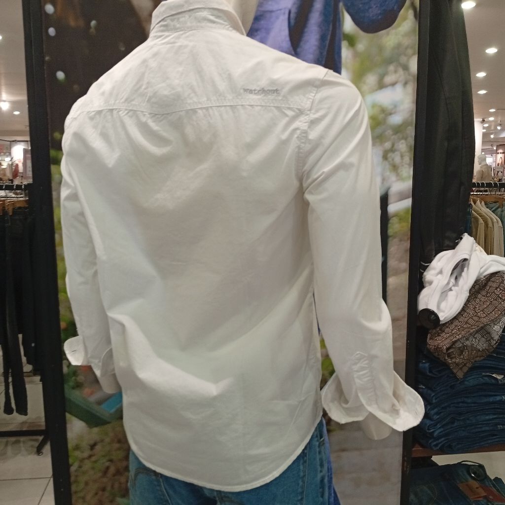 KEMEJA WATCHOUT PRIA LENGAN PANJANG SLIMFIT WARNA PUTIH WATCHOUT JEANS
