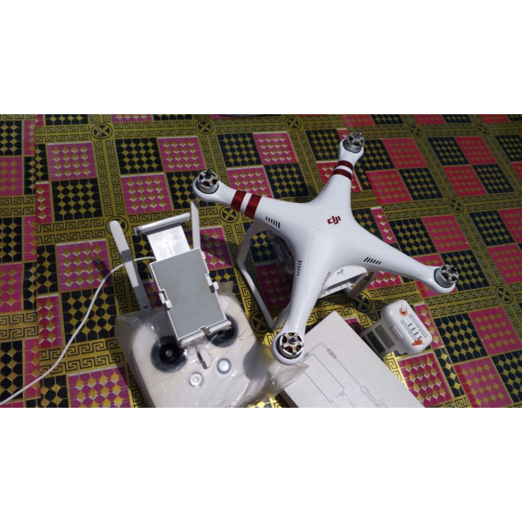 Drone DJI PHANTOM 3 PRO