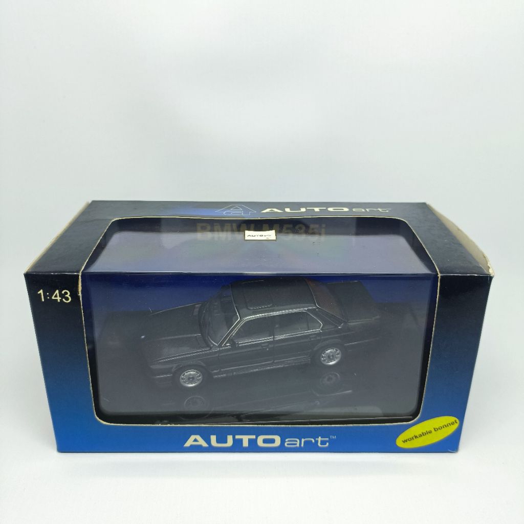 Autoart 55162 BMW M535i Diamantblack Metallic 1:43 Original