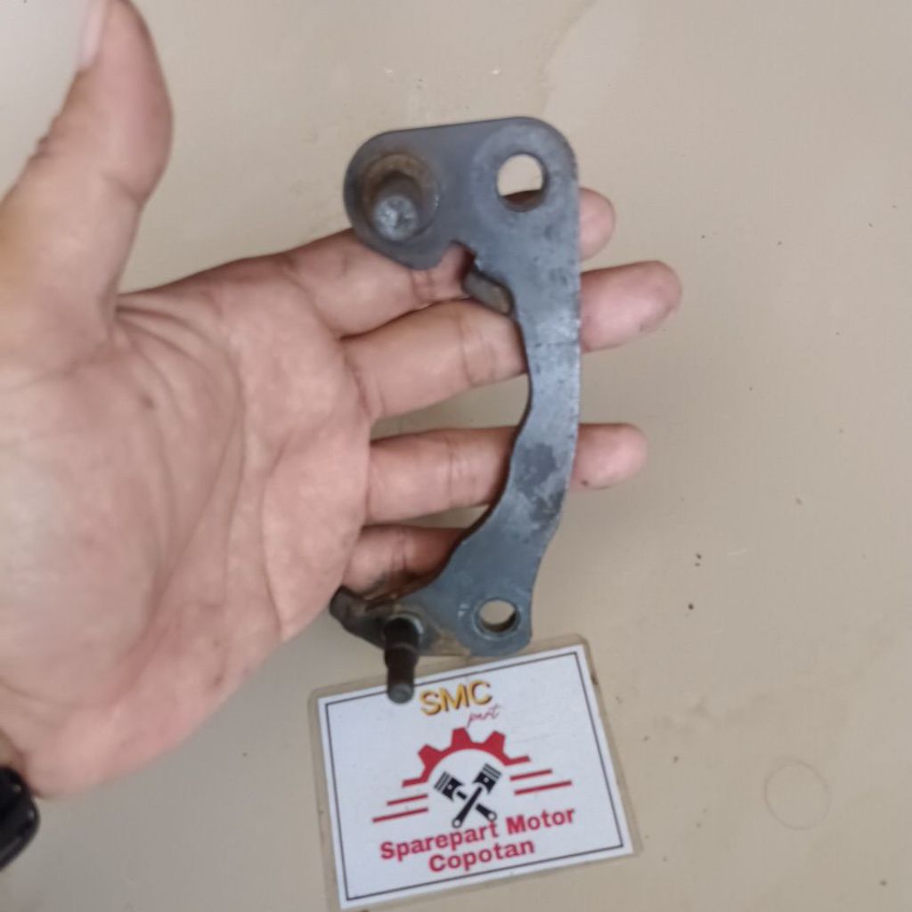 breket dudukan kaliper rem cakram yamaha mio smile mio j soul gt vega zr ori