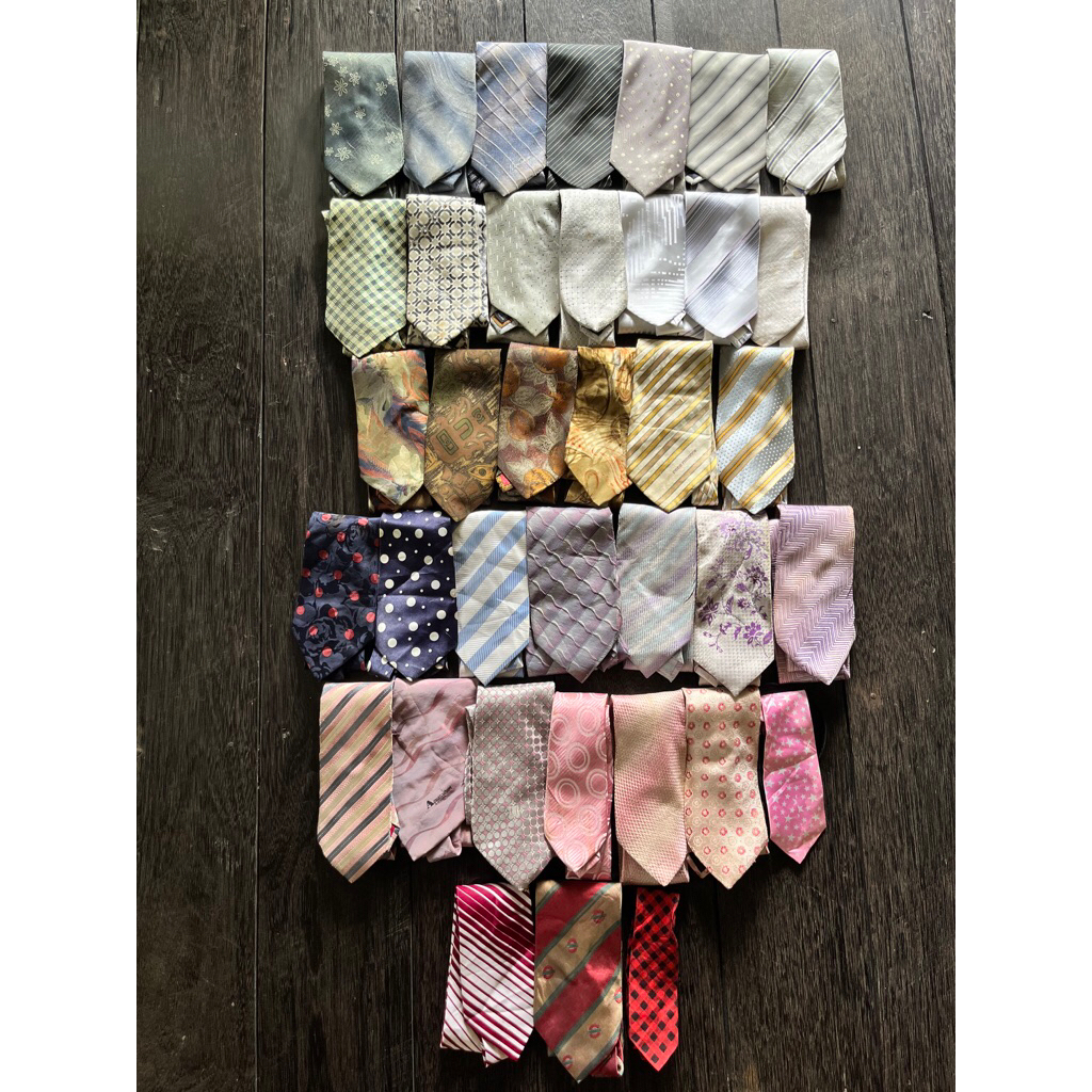 Dasi y2k, dasi vintage, y2k star, dasi kantor, aksesoris y2k, grunge, gothic, cottage core, downtown