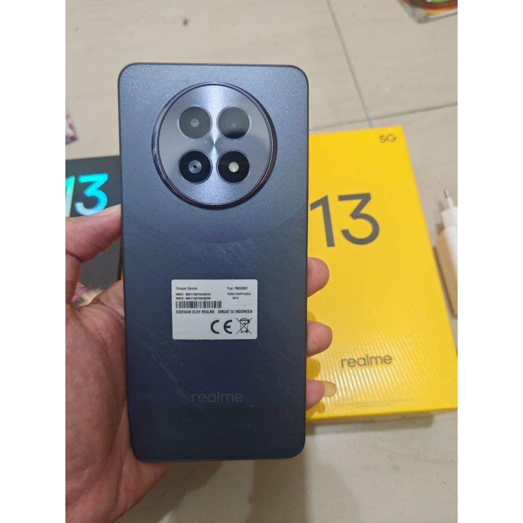 Realme 13 5G 12/256gb SECOND