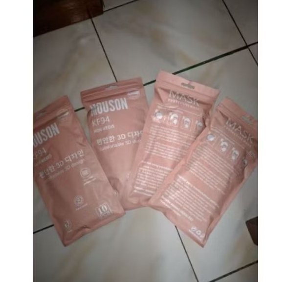 Masker KF94 warna pink/merah jambu