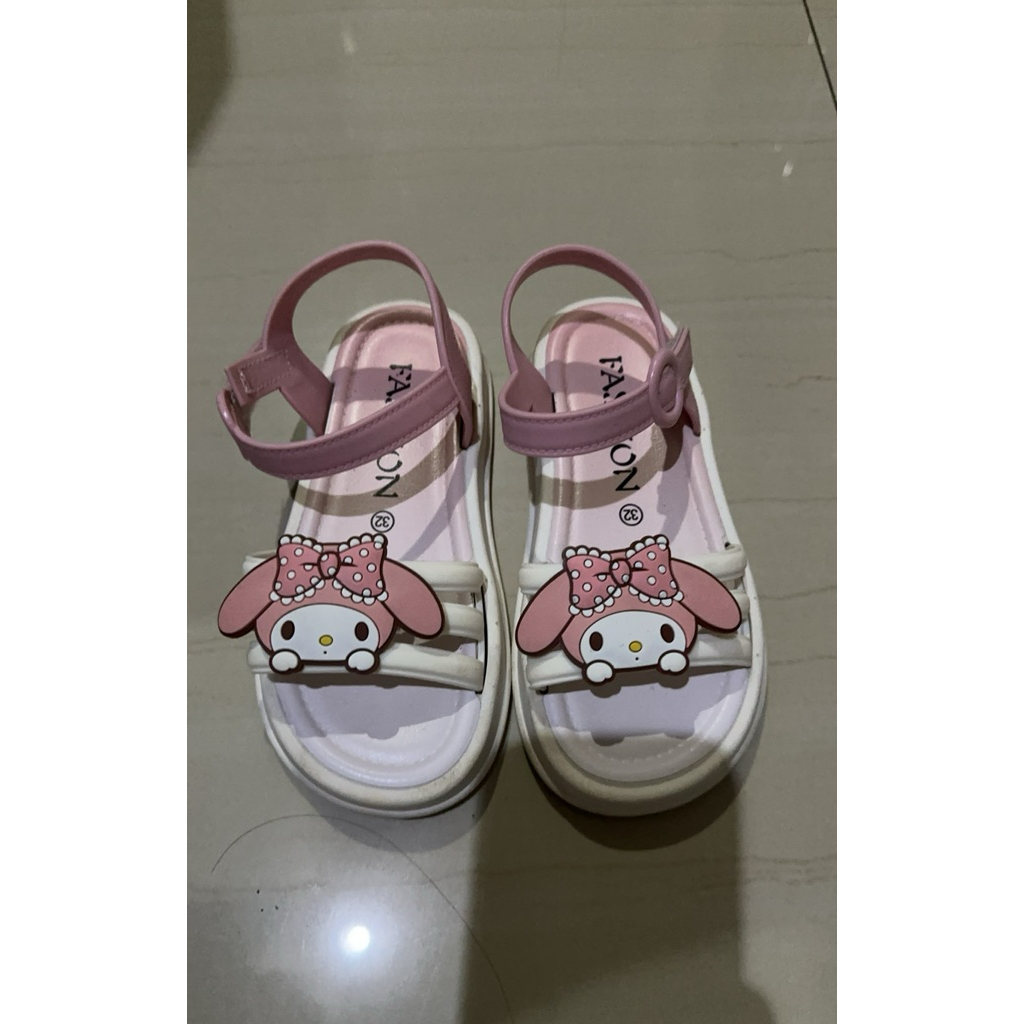 PRELOVED SANDAL MY MELODY