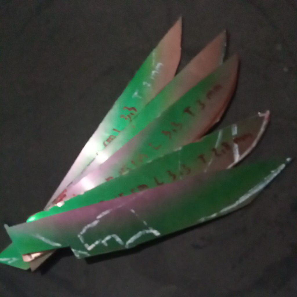 Bahan Pisau Dapur Baja D2