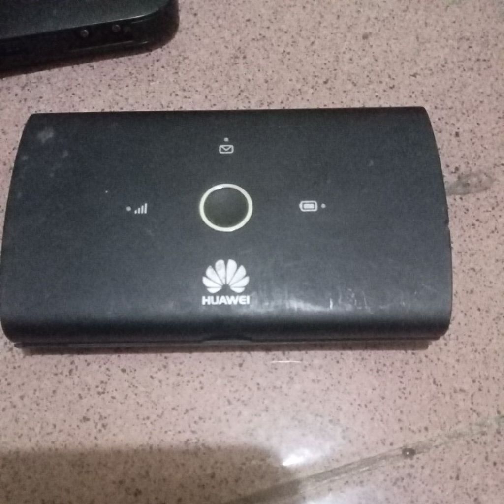 modem huawei E5673s bypass all operator