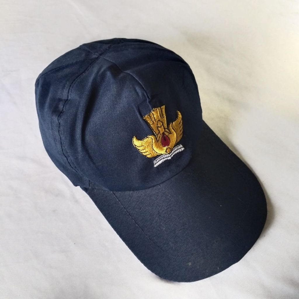 Topi Sekolah SMP / Atribut Topi Sekolah SMP / Perlengkapan Topi Sekolah SMP