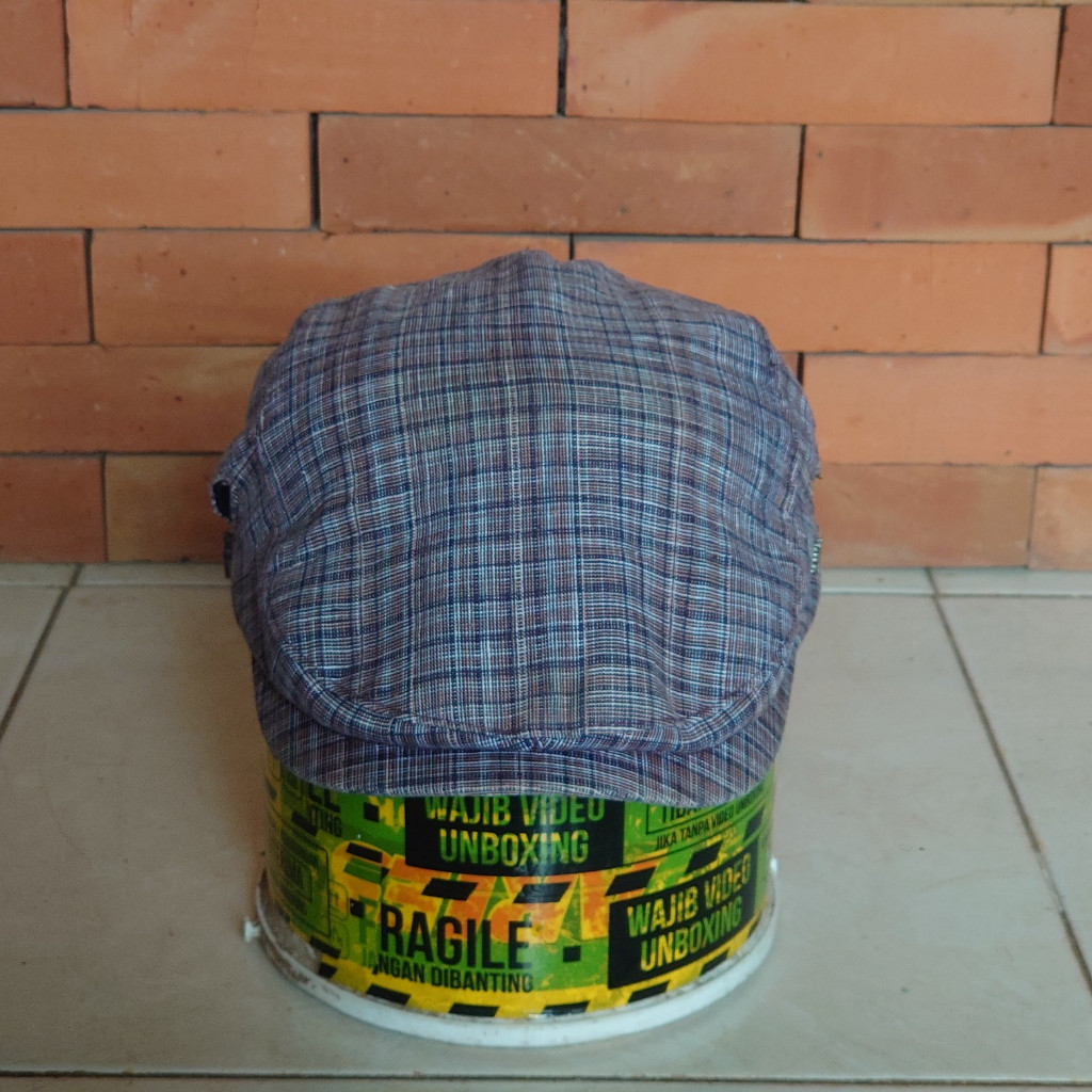 TOPI COPET FLATCAP THE MQUM TARTAN ORIGINAL