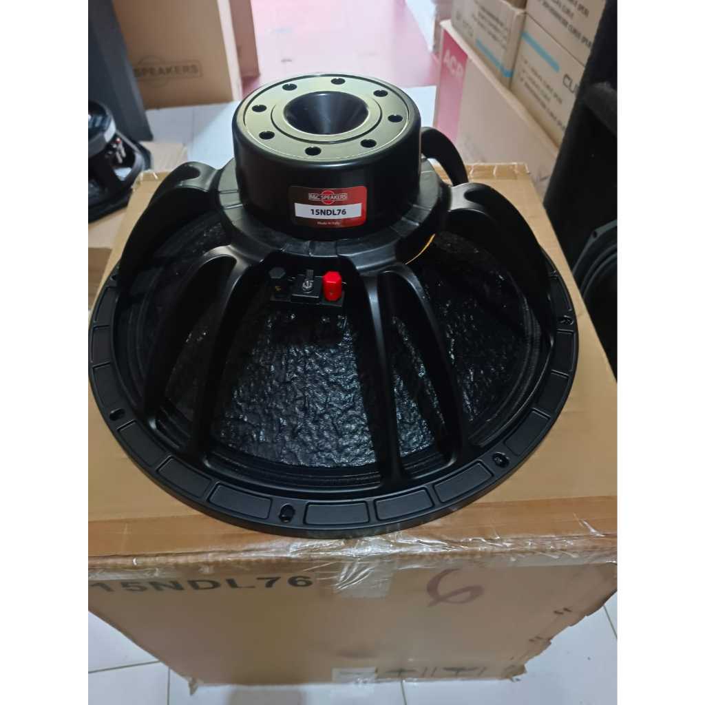 Speaker Komponen B&C / BNC 15 NDL 76 / 15NDL 76 / 15 NDL76 / 15NDL76 - 15 Inch (8 Ohm) Neo / Speaker