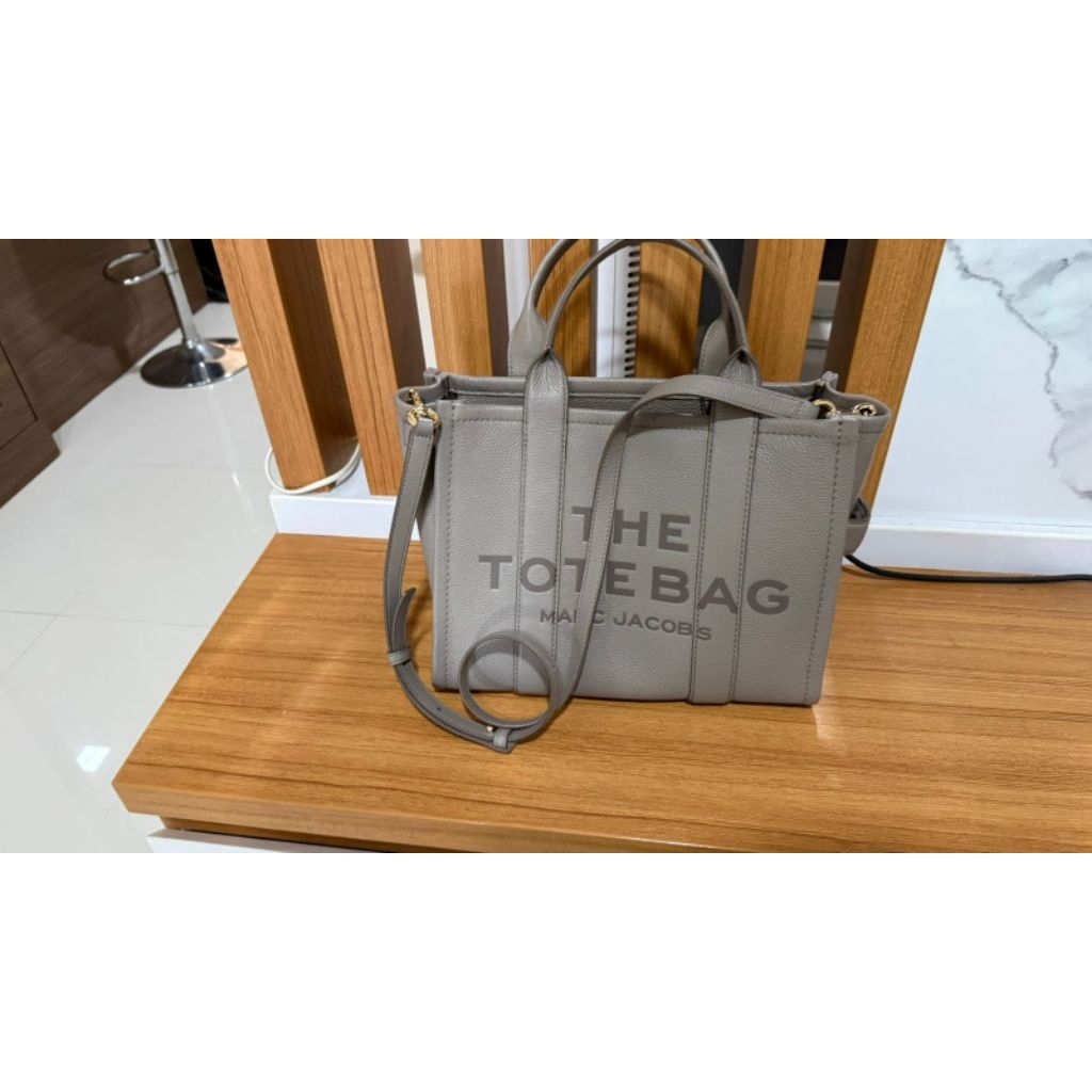 preloved marc jacobs tote bag