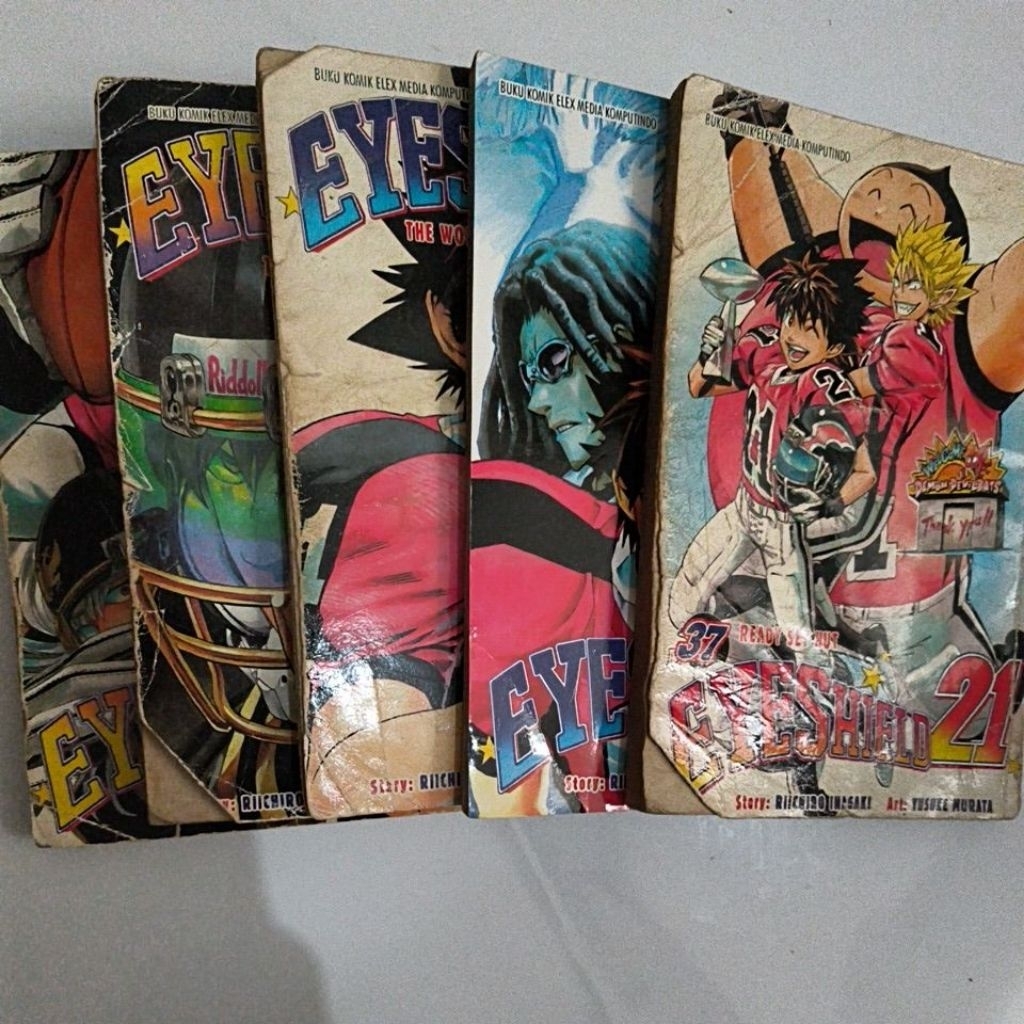 komik set eyeshield 21 volume 33 - 37  bekas